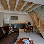 La Maronniere Apartment *